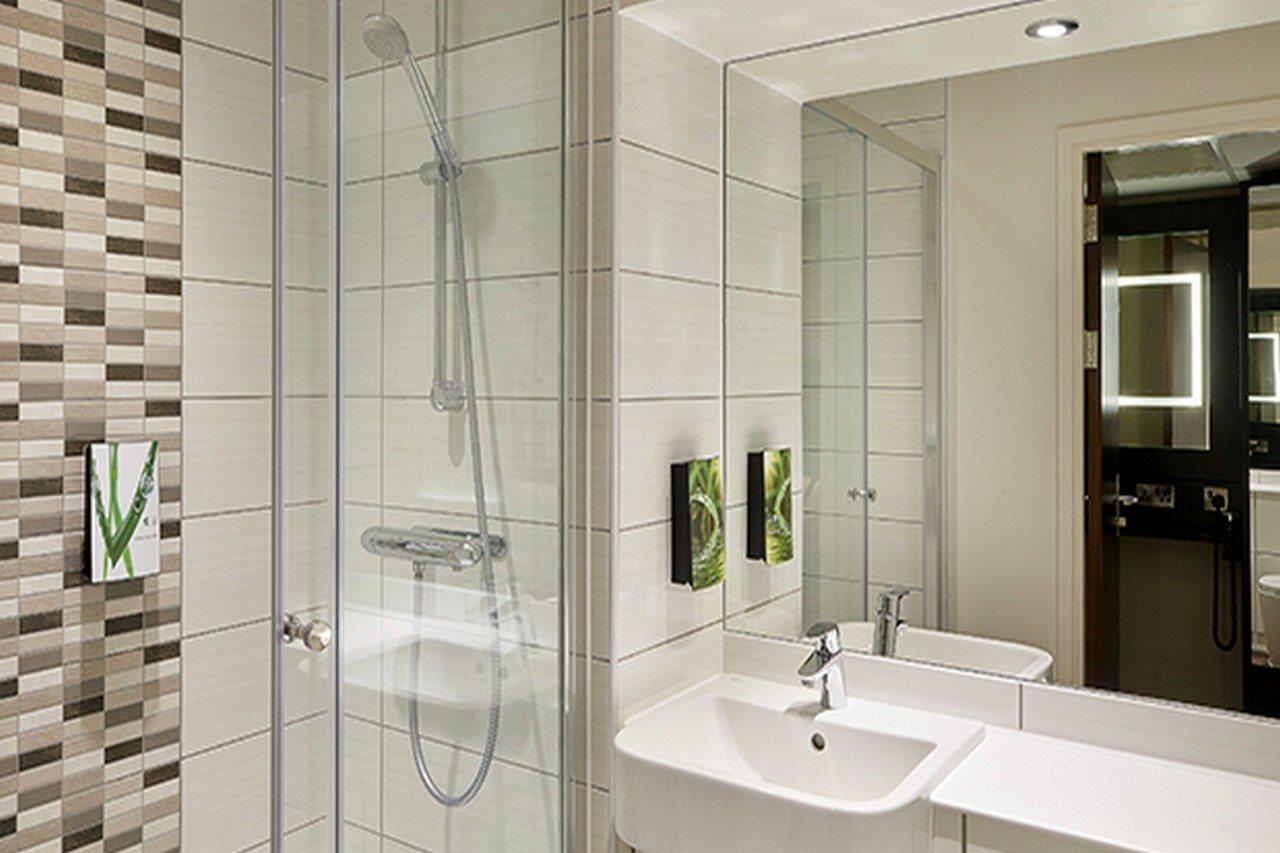 Premier Inn Premier Inn Silverstone Syresham Dış mekan fotoğraf