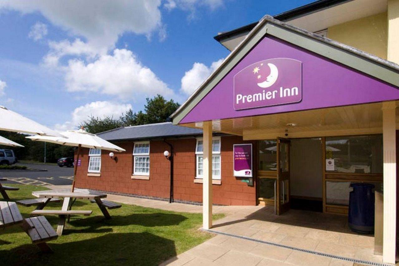 Premier Inn Premier Inn Silverstone Syresham Dış mekan fotoğraf