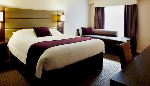 Premier Inn Premier Inn Silverstone Syresham Dış mekan fotoğraf